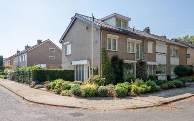 Burgemeeste. 1