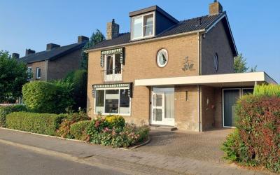 Aan de Gape. 25