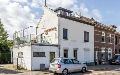 Tussen de B. 71