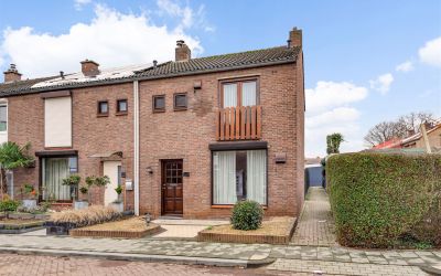 Burgemeester Wilmarstraat 9
