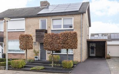 Shomonstraat 8