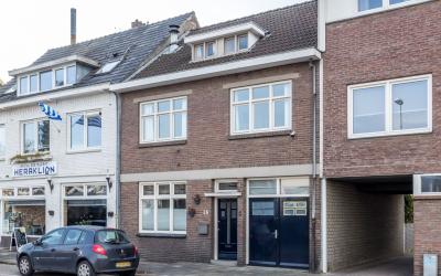Hogeweg 36
