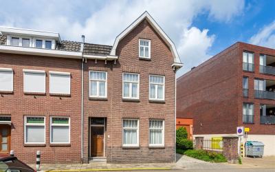 Schoolstraat 86