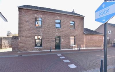 Broekhuizen. 90