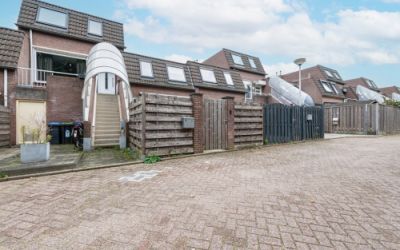 Landvoogdst. 16