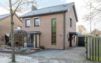 Einderstraat 28