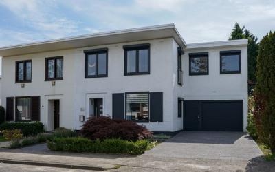 Heuvelweg 32
