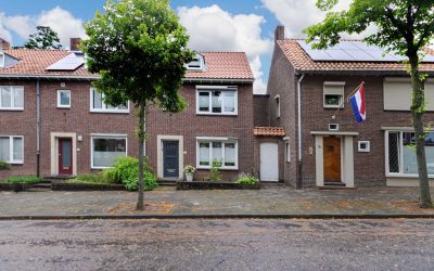 Van Alphenstraat 4