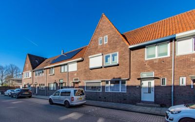 Hagedoornst. 8