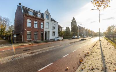 Valkenburge. 77