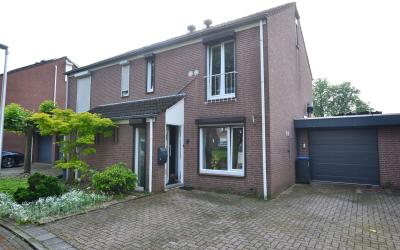 Delstraat 19