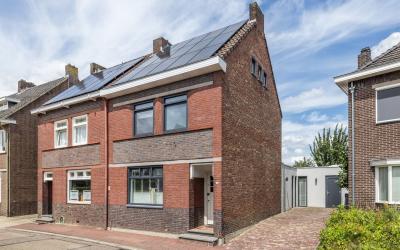 Dorpstraat 30
