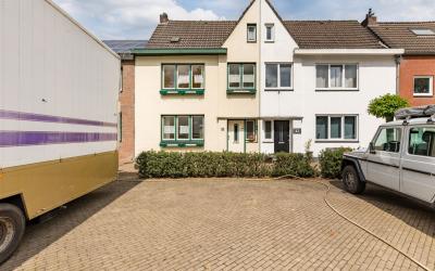 Dorpstraat 65