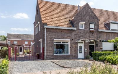 Parkstraat 12