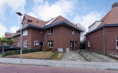 Koolweg 18