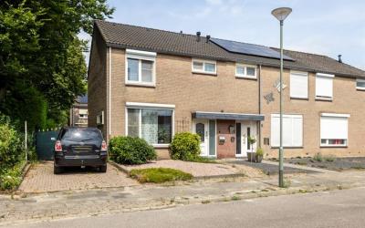In de Kwedd. 9