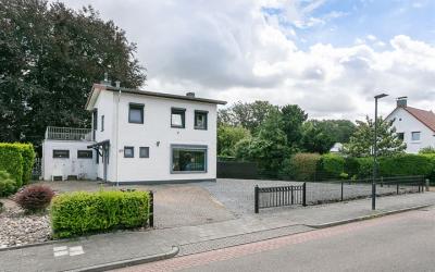 Emmastraat 27
