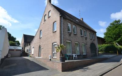 Kerkradersteenweg 25