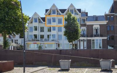 Lage Markt 33