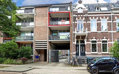Jacob Canisstraat 90
