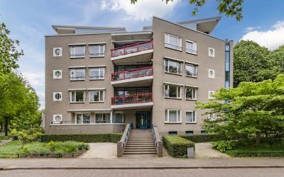 Caesarstraat 36