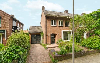 Postweg 211
