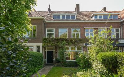 Groesbeekse. 206