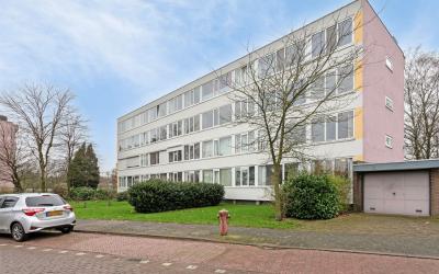 Jan Willem. 125
