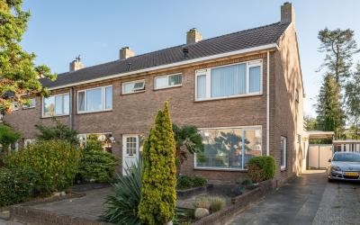 Topaasstraat 17