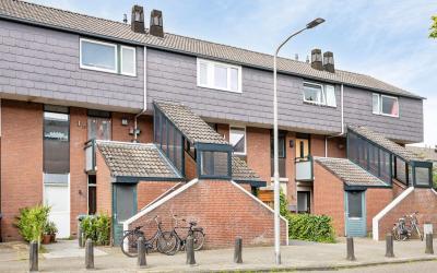 Zwaluwstraat 23