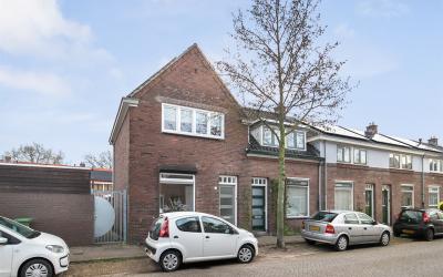 Roerstraat 32