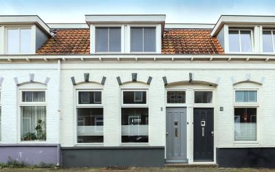 Oude Azalea. 9