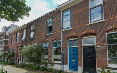 Nieuwe Nonn. 157