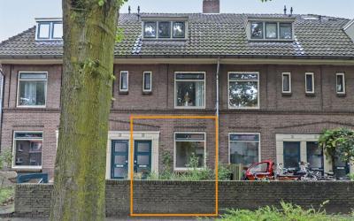 Koninginnel. 16