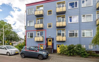 Wijnbesstra. 1