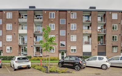 Plutostraat 127