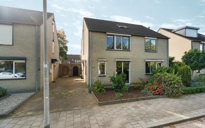 Broekstraat 129