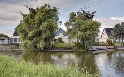 Leuvensbroek 1240