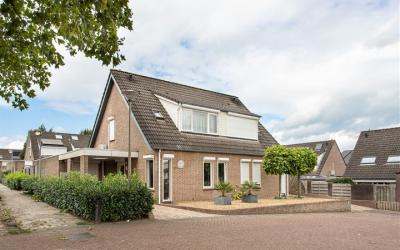 Bremstraat 27