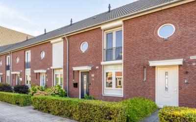 Dakotastraat 24
