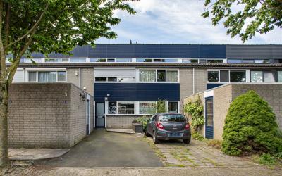van de Veld. 10