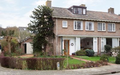 Brederostraat 1