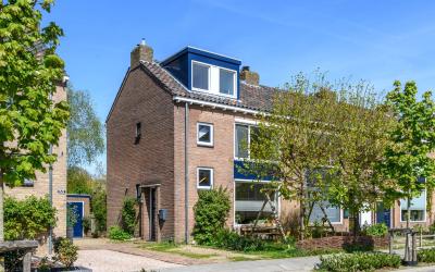 Esdoornstra. 30