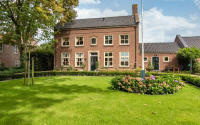Dorpstraat 34