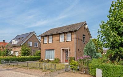 Dorpsstraat 31