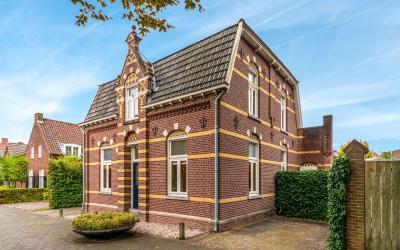 Emmastraat 82