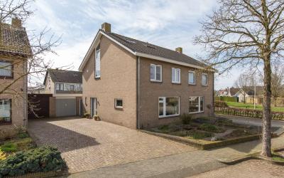 De Hage 4