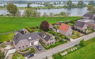Heerewaarde. 18