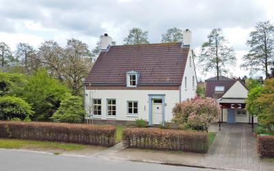 Waardhuizen. 2-A