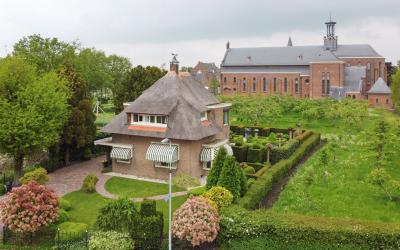 Leegstraat 2